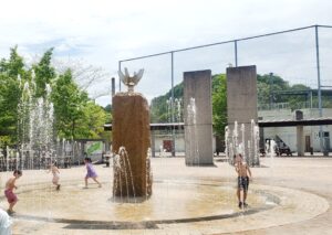 【岡山県笠岡市】かさおか古代の丘スポーツ公園(こだいのおかすぽーつこうえん)【恐竜公園】