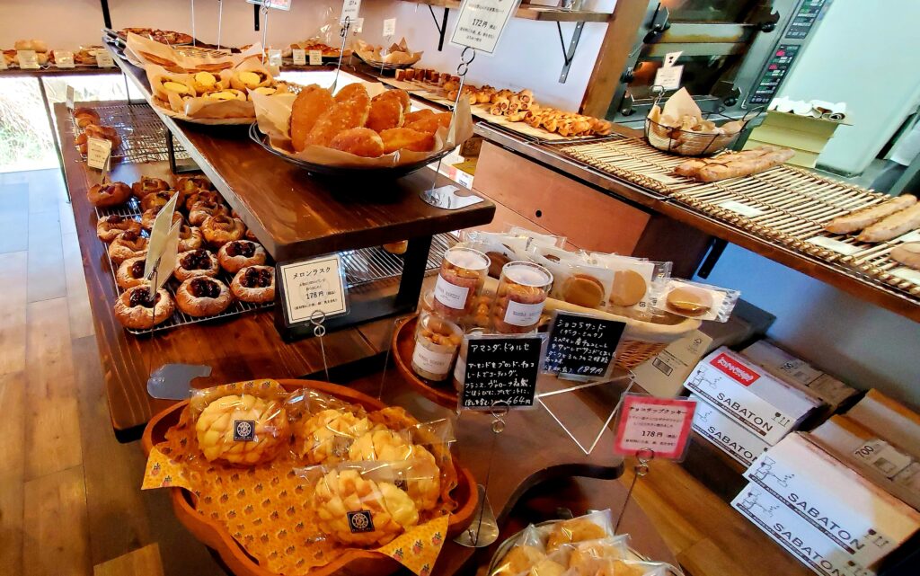 【岡山県総社市パン屋カフェ】namba bakery（ナンバベーカリー）