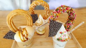 【岡山県総社市スイーツ】25Churros(ニコチュロス)【ハンバーガー/ベビー服】