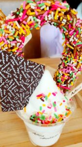 【岡山県総社市スイーツ】25Churros（ニコチュロス）【ハンバーガー/ベビー服】