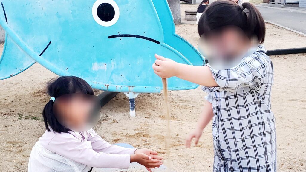 【エプスタイン擁護?】私が公園でパンを食べる理由【神をも冒涜?】