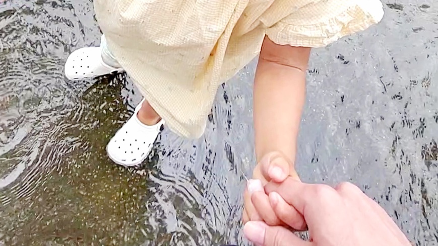 【エプスタイン擁護?】私が公園でパンを食べる理由【神をも冒涜?】