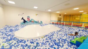 【兵庫県神戸市遊び場】キッズランドUS神戸大久保店（こうべおおくぼてん）【全天候型室内キッズスペース/ゲーセン】