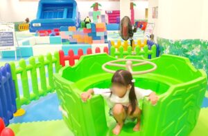 【兵庫県神戸市遊び場】キッズランドUS神戸大久保店（こうべおおくぼてん）【全天候型室内キッズスペース/ゲーセン】