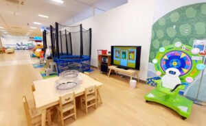 【兵庫県神戸市遊び場】キッズランドUS神戸大久保店（こうべおおくぼてん）【全天候型室内キッズスペース/ゲーセン】