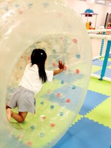 【兵庫県神戸市遊び場】キッズランドUS神戸大久保店（こうべおおくぼてん）【全天候型室内キッズスペース/ゲーセン】