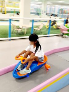 【兵庫県神戸市遊び場】キッズランドUS神戸大久保店（こうべおおくぼてん）【全天候型室内キッズスペース/ゲーセン】