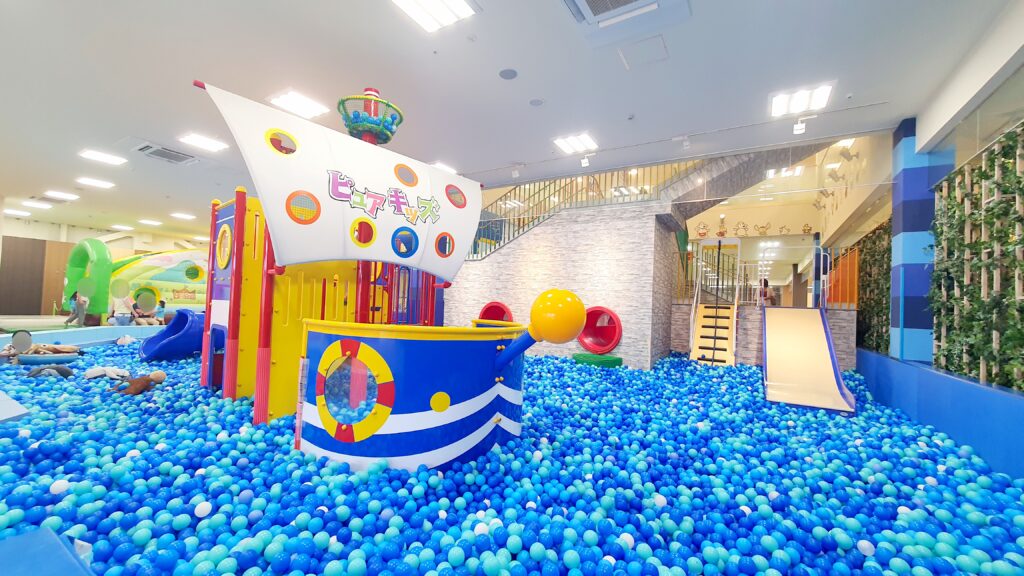 【兵庫県加古川市遊び場】ピュアハートキッズランド加古川店【全天候型室内キッズスペース】